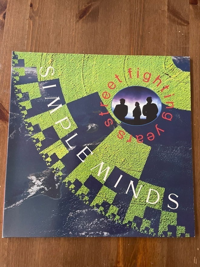 Simple Minds – Street Fighting Years