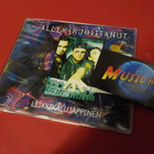 ALLEKIRJOITTANUT - LEIKKIKALUJÄPPINEN CD SINGLE - pikkukuva 1