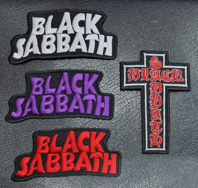 4 kpl erilaisia BLACK SABBATH kangasmerkkejä 3e/kpl