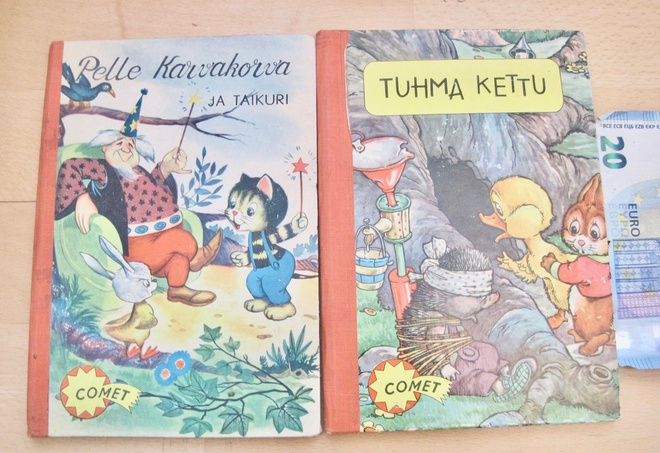 2 VANHAA Kirjaa Pelle Karvakorva Tuhma Kettu Comet
