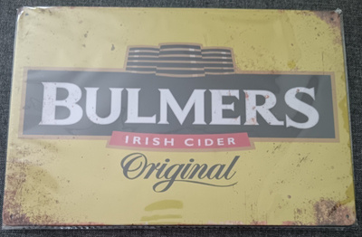 Peltikyltti Bulmers uusi retro