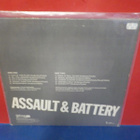 ROSE TATTOO - ASSAULT & BATTERY M-/EX+ CUTOUT 1ST U.S -81 LP - pikkukuva 2