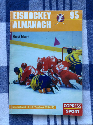 IIHF Jääkiekon Vuosikirja 1995.
