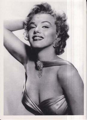 Marilyn Monroe. Edestä. e203