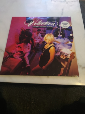 Transvision Vamp Velveteen