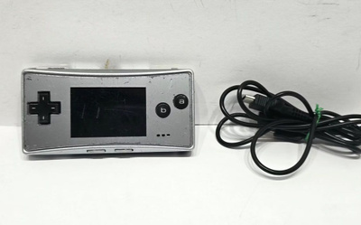 Nintendo Gameboy Advance Micro konsoli