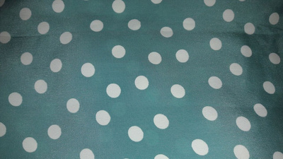 Turkoosi polka dot vuorikangas 90x100cm