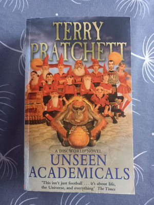 Terry Pratchett: Unseen academicals