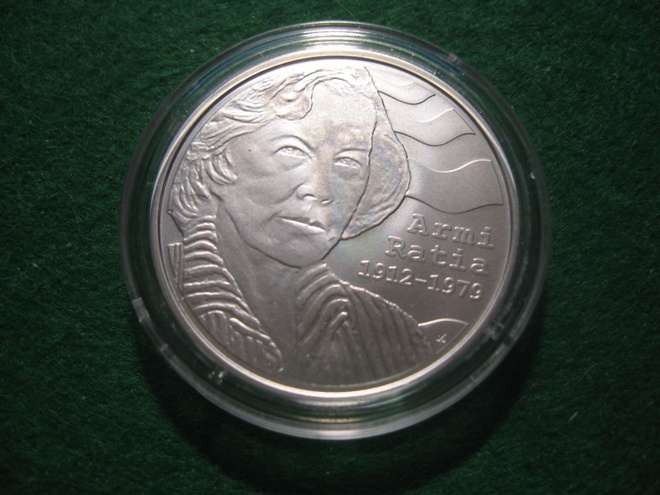Suomi 10e hopea juhlaraha Armi Ratia - 2012