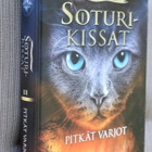 Erin Hunter : Pitkät varjot Soturikissat ( 1.p. 2016 ) - pikkukuva 1