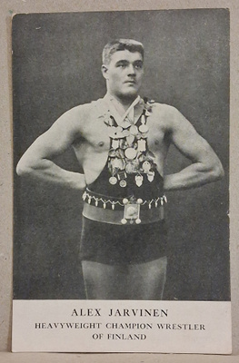 Alex Järvinen *** (1379)