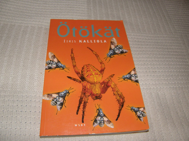 Iiris Kalliola Ötökät  -nid