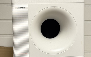 Bose Acoustimass 5 Series III kaiutinjärjestelmä