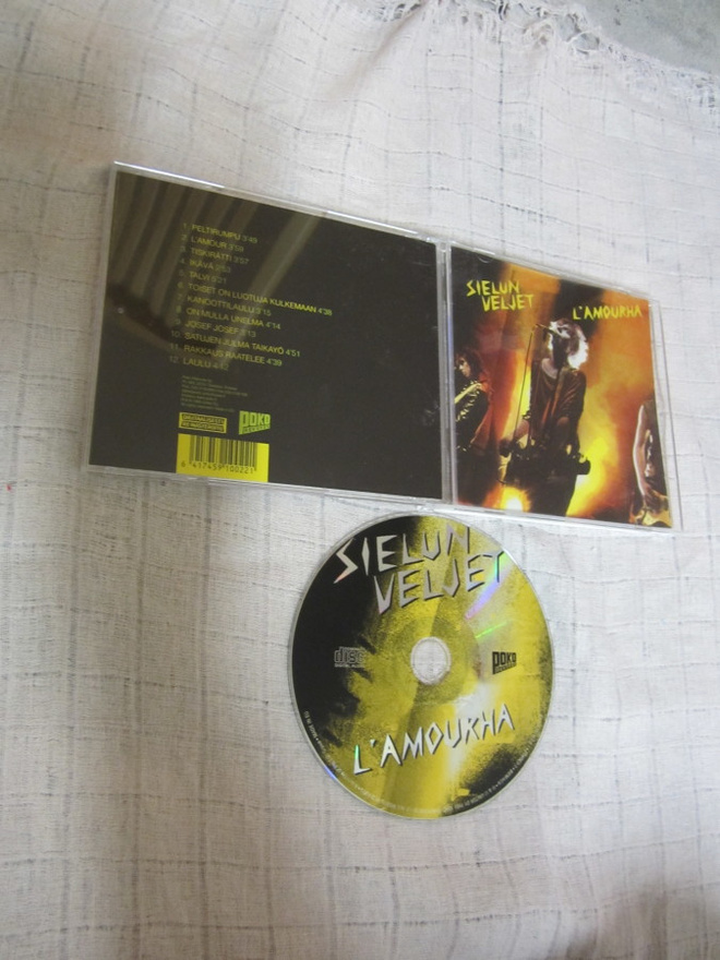 SIELUN VELJET - L'AMOURHA ( uudenveroinen cd )