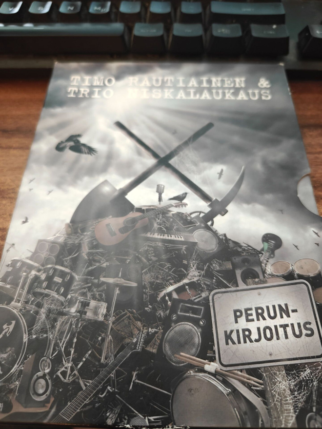 Timo Rautiainen & Trio Niskalaukaus Perunkirjoitus 2DVD