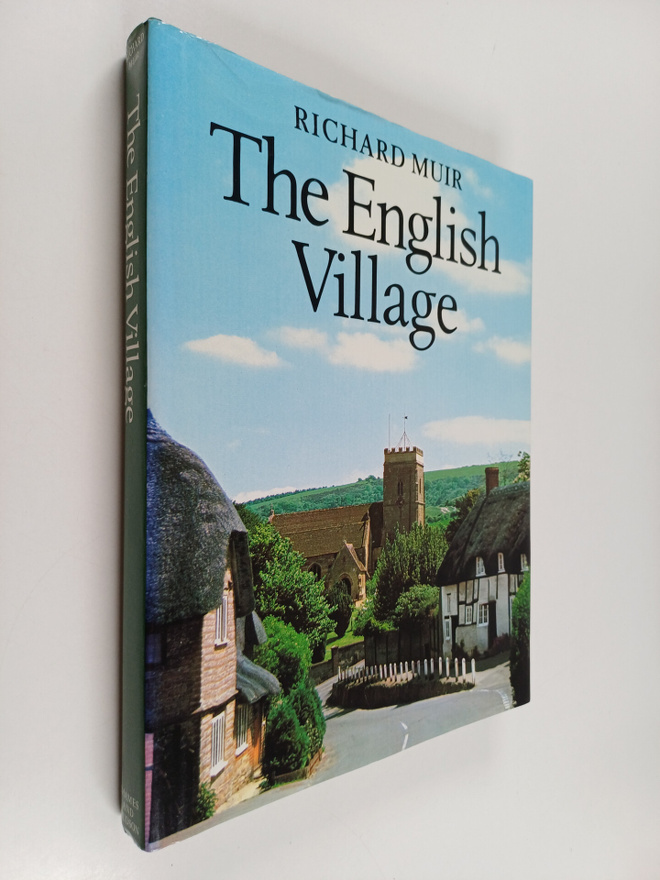 Richard Muir : The English Village
