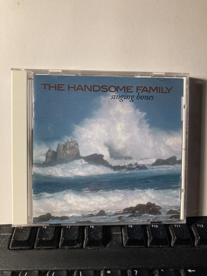 THE HANDSOME FAMILY: Singing Bones, CD