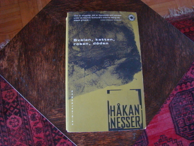 Håkan Nesser: Svalan, katten, rosen, döden