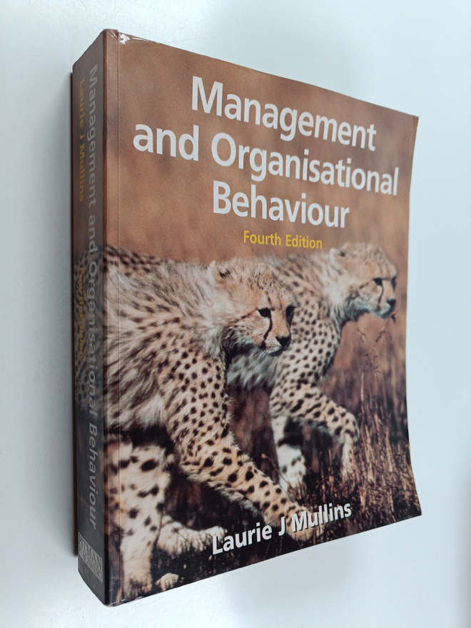 Laurie J. Mullins : Management and organisational behaviour