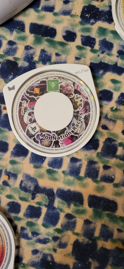 Sony psp ModNation Racers peli Loose