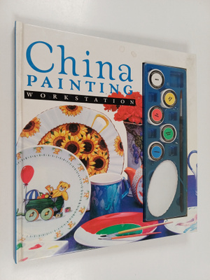 Hannah Davies : China Painting Workstation