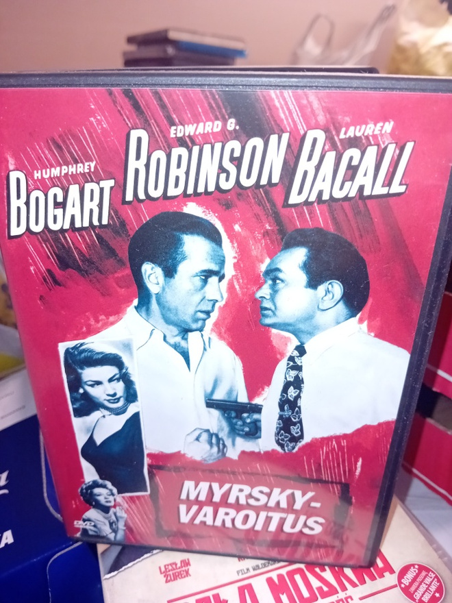DVD Myrskyvaroitus ( SIS POSTIKULU )