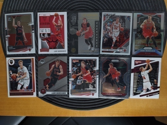 10 Lauri Markkanen koripallokorttia