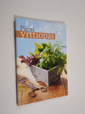 Pieni yrttiopas
