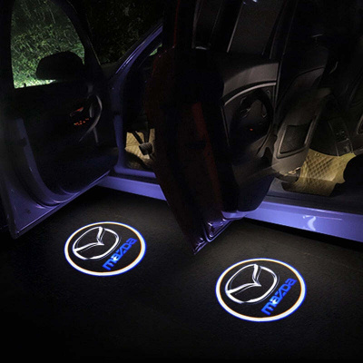 Mazda 6/8/CX-9/RX-8 logolliset ovivalot — logo maahan (2kp