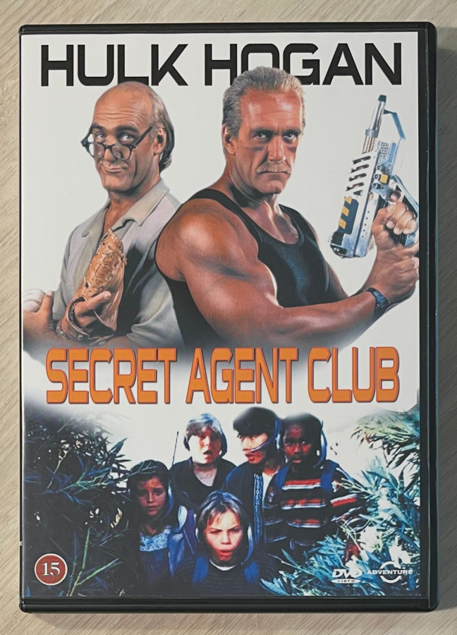 Secret Agent Club (1996) Hulk Hogan