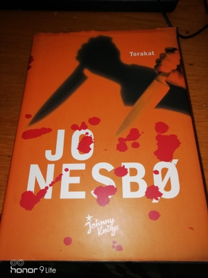 Jo Nesbo kovakantiset