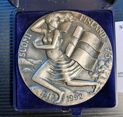Kauko Räsänen, Suomi 75 vuotta 1917-1992 hopeoitu pronssim.
