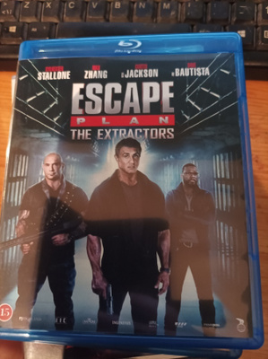 Escape plan The extractors