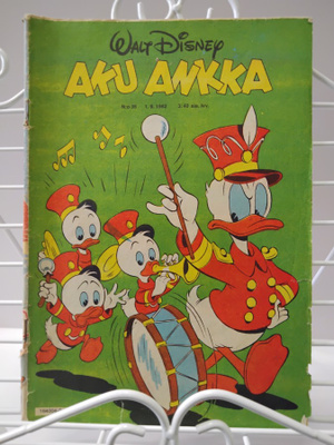 Aku Ankka 35 1982