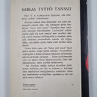 Aila Meriluoto : Sairas tyttö tanssii : runoja (signeerattu) - pikkukuva 2