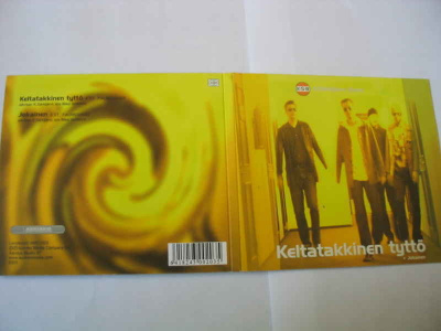 CDS K-S-B K.SÄRKIJÄRVI BAND-KELTATAKKINEN TYTTÖ+JOKAINEN