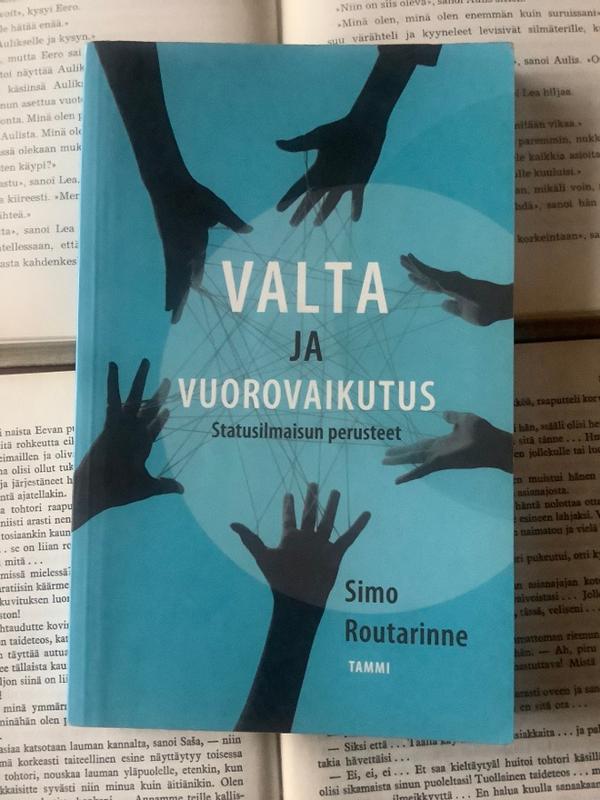 Simo Routarinne - Valta ja vuorovaikutus (nid.)