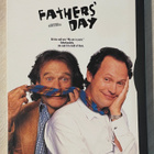 Yllätysisät (1997) Robin Williams & Billy Crystal - pikkukuva 1