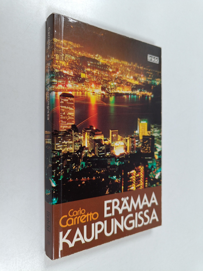 Carlo Carretto : Erämaa kaupungissa