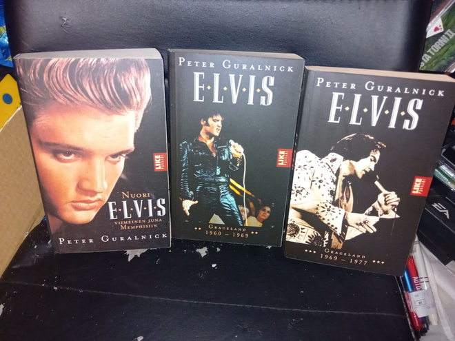 Peter Guralnick ELVIS LIKEPOKKARI TRILOGIA  ( SIS POSTIKULU