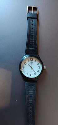 Q&Q quartz kello