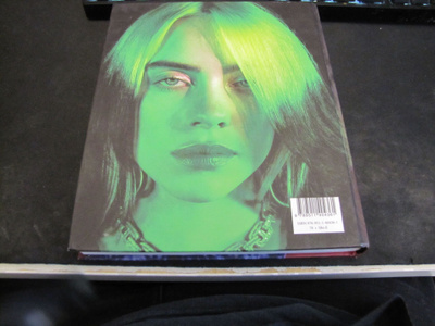 Billie Eilish-kirja