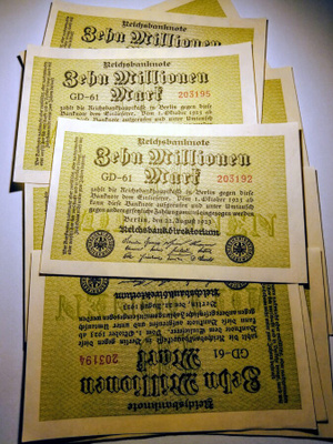 Saksa 10.000.000 Mark 1.10.1923 P106a