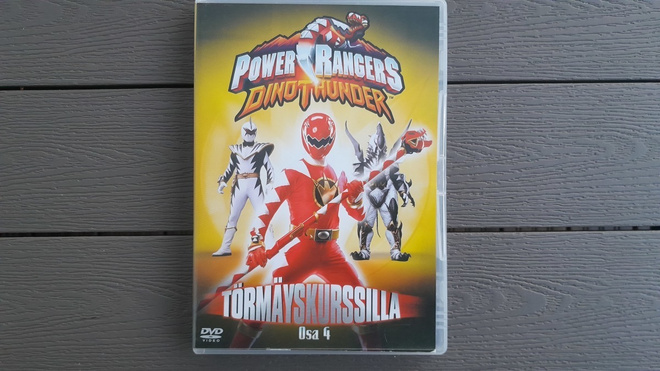 DVD: Power Rangers Dino Thunder 4 - Törmäyskurssilla (2004)