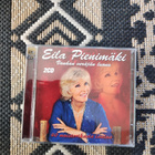 Eila Pienimäki Vanhan veräjän luona - pikkukuva 1