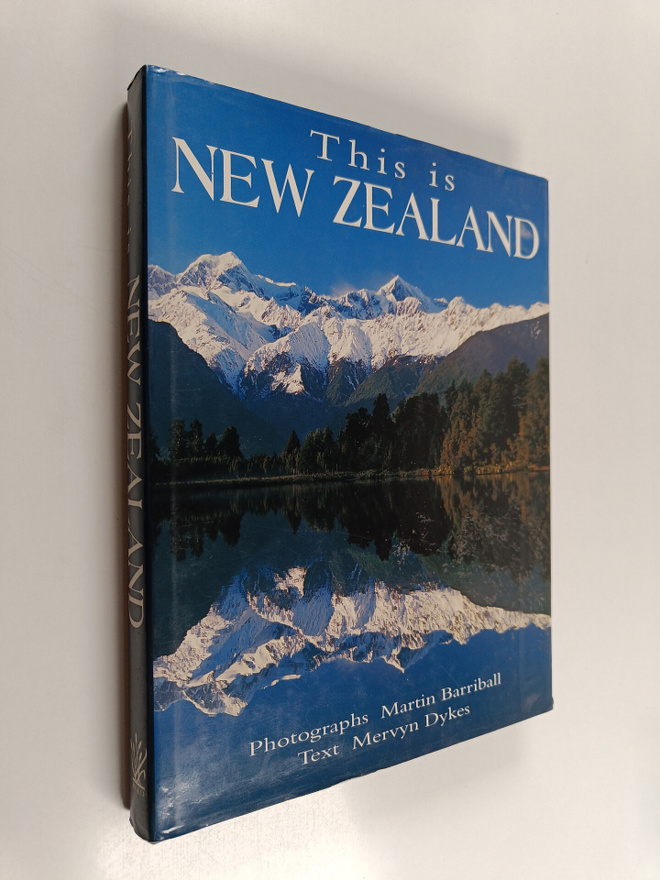 Mervyn Dykes : This is New Zealand