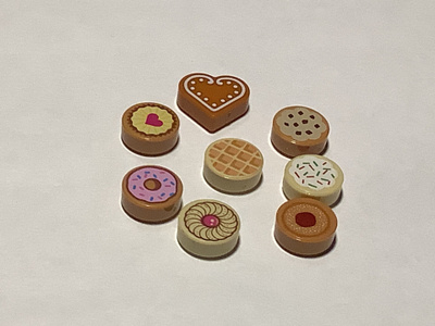 Lego Friends erilaisia leivonnaisia