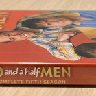 Miehen puolikkaat: Kausi 5 (3DVD) Charlie Sheen &  Jon Cryer - pikkukuva 3