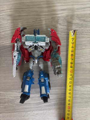 Optimus Prime figuuri