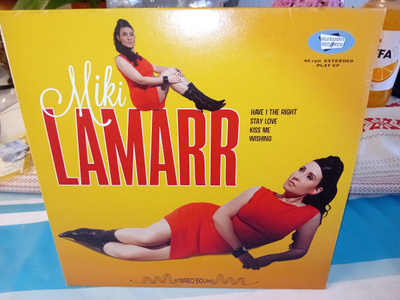 10" EP MIKI LAMARR ( SIS POSTIKULU )